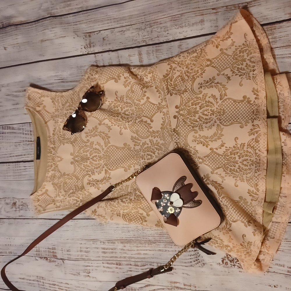 ladies peplum top